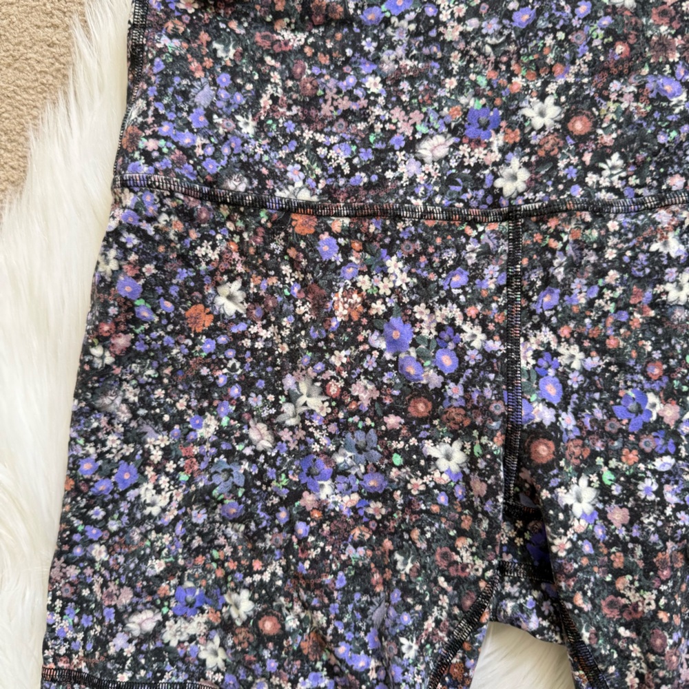 lululemon Align™ High-Rise Short 6" Flower Burst Multi 8 - Picture 3 of 7